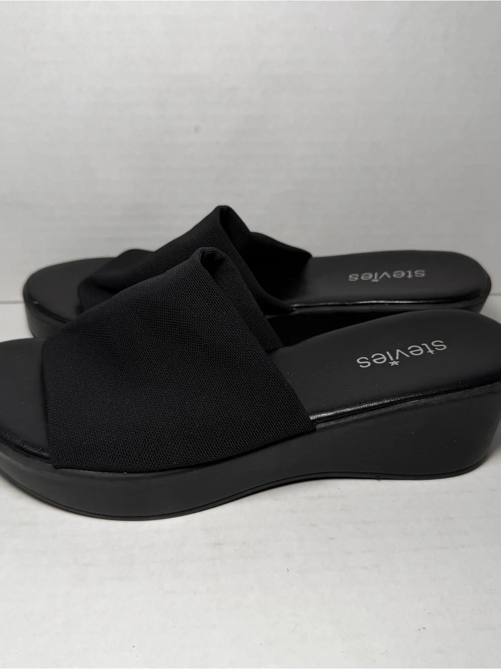 Steve Madden vintage 90s